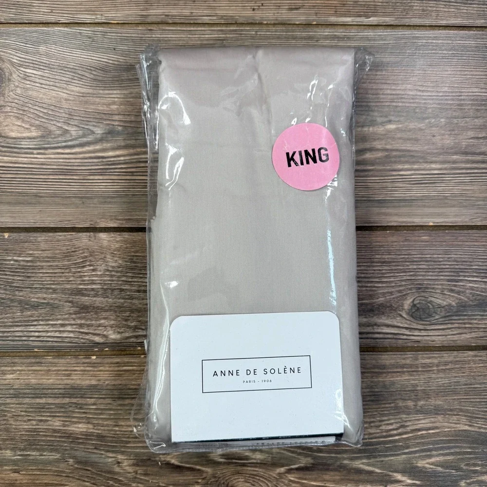 Anne de Solene Unisex King Fitted Sheet Grege Calliope Cotton Sateen New
